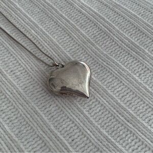 Silver Heart Locket Necklace - Classic Women's Jewelry
